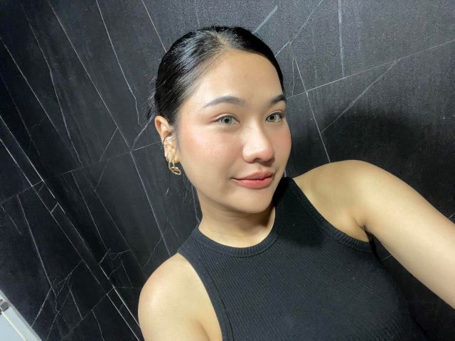 ตัดเหนียง Hers Clinic